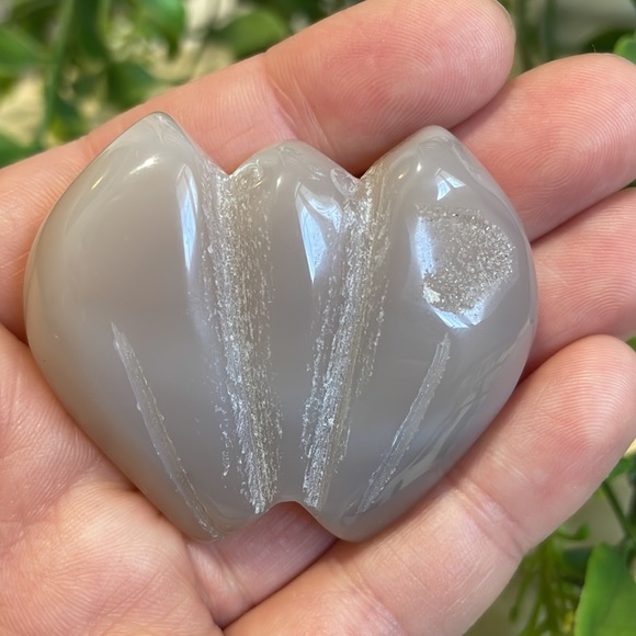 Druzy Agate Bat Crystal Carved Polished Shape Metaphysical Energy Stone Manifest - Picture 6 of 7